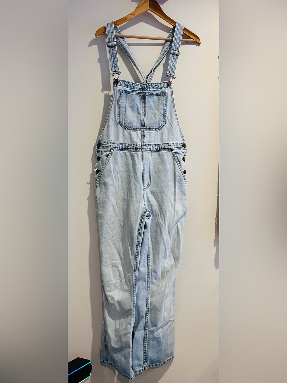 BDG Denim Blue Jean Bib Overalls Women’s Size 29 Urban Outfitters Straight Leg